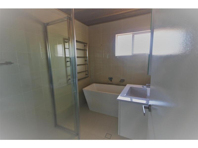 2/36 Blake Street, Southport QLD 4215