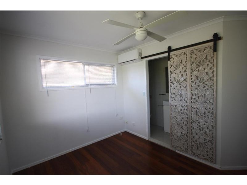 2/36 Blake Street, Southport QLD 4215