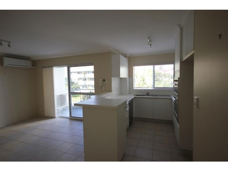 ‘CHIDORI COURT’ 1 Cronin Avenue, Main Beach QLD 4217