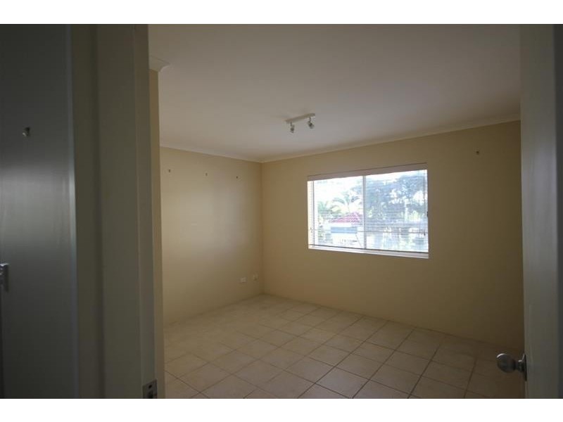 ‘CHIDORI COURT’ 1 Cronin Avenue, Main Beach QLD 4217