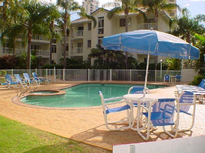 ‘CHIDORI COURT’ 1 Cronin Avenue, Main Beach QLD 4217