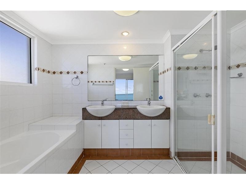 ‘XANADU NORTH’ 59 Pacific Street, Main Beach QLD 4217