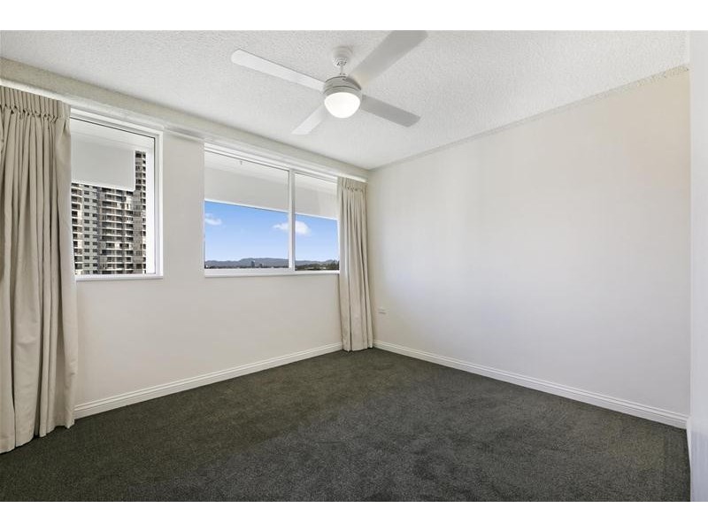 “Yachting Towers” 18 Macarthur Parade, Main Beach QLD 4217