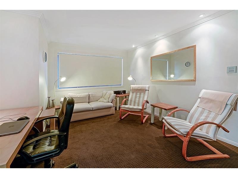 1/45 Woodroffe  Avenue, Main Beach QLD 4217