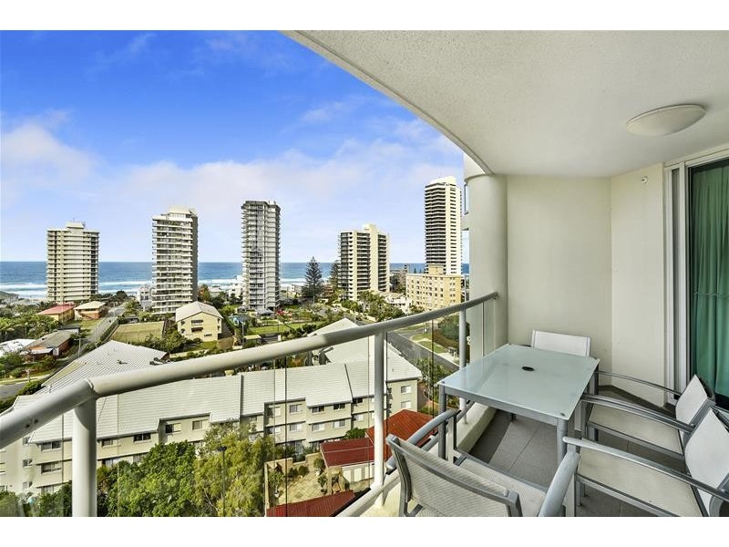 42/’The Crest’ 15 Breaker Street, Main Beach QLD 4217