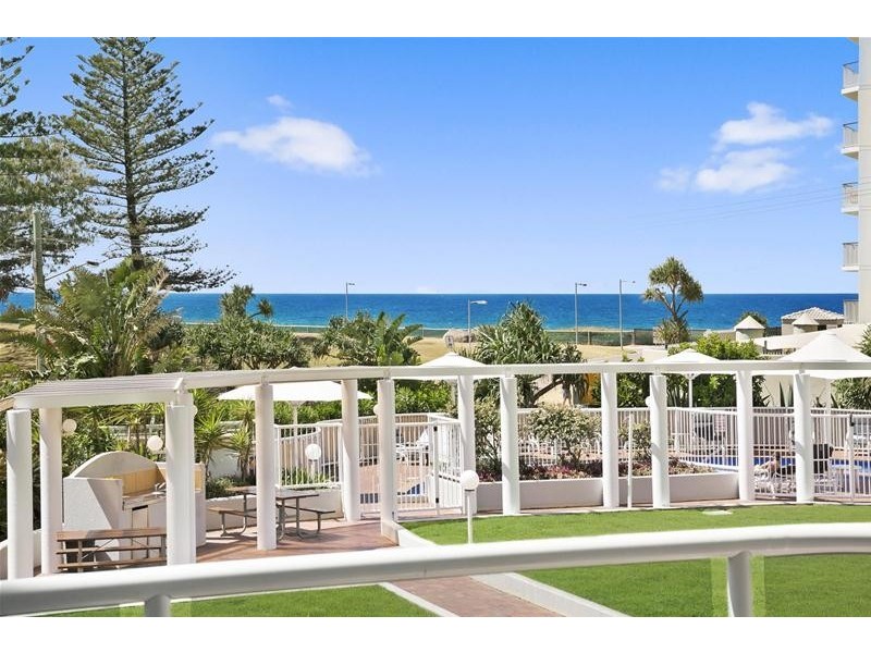 ‘XANADU NORTH’ 59 Pacific Street, Main Beach QLD 4217