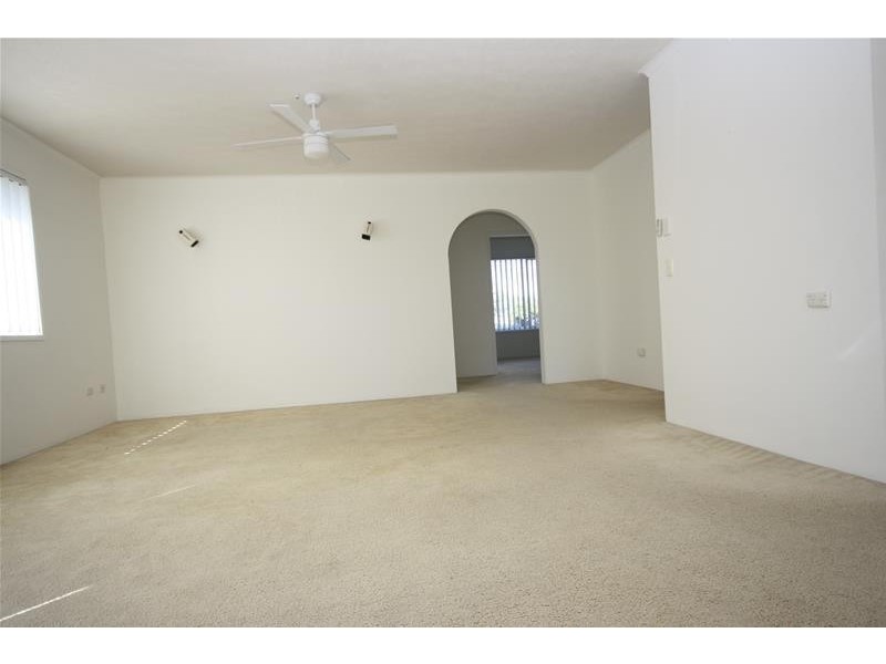 ‘Riverbend’ 192 Ferny Avenue, Surfers Paradise QLD 4217