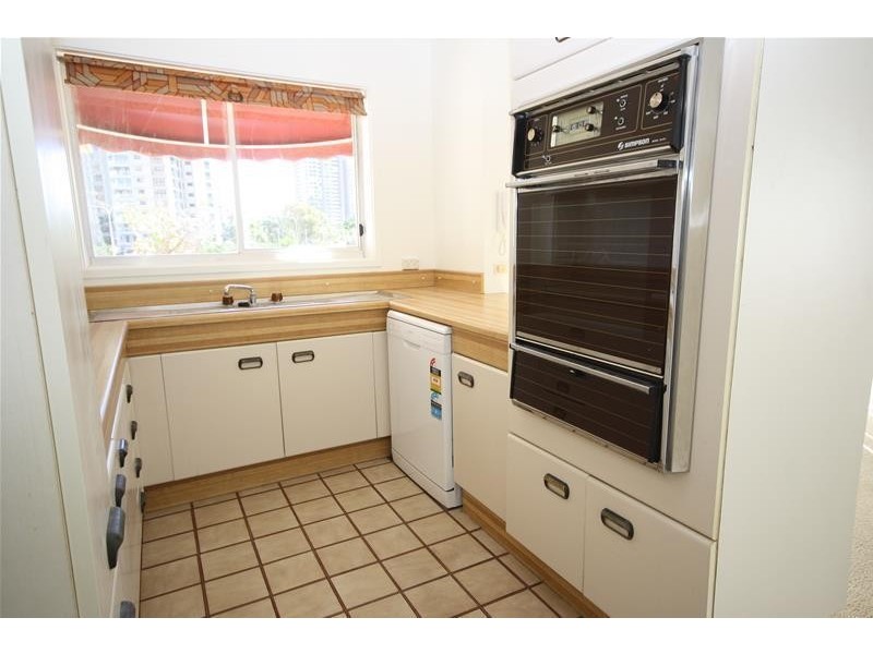 ‘Riverbend’ 192 Ferny Avenue, Surfers Paradise QLD 4217