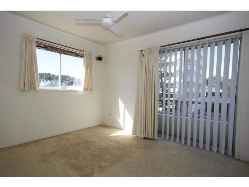 ‘Riverbend’ 192 Ferny Avenue, Surfers Paradise QLD 4217