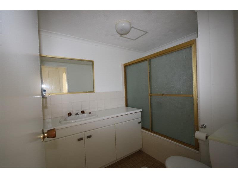 ‘Riverbend’ 192 Ferny Avenue, Surfers Paradise QLD 4217