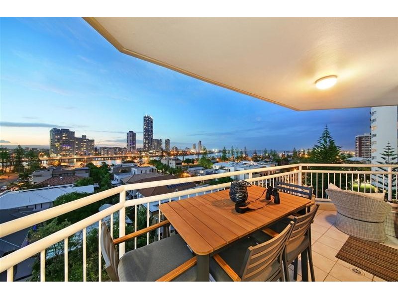 ‘OCEAN SANDS’ 11 Hughes Avenue, Main Beach QLD 4217