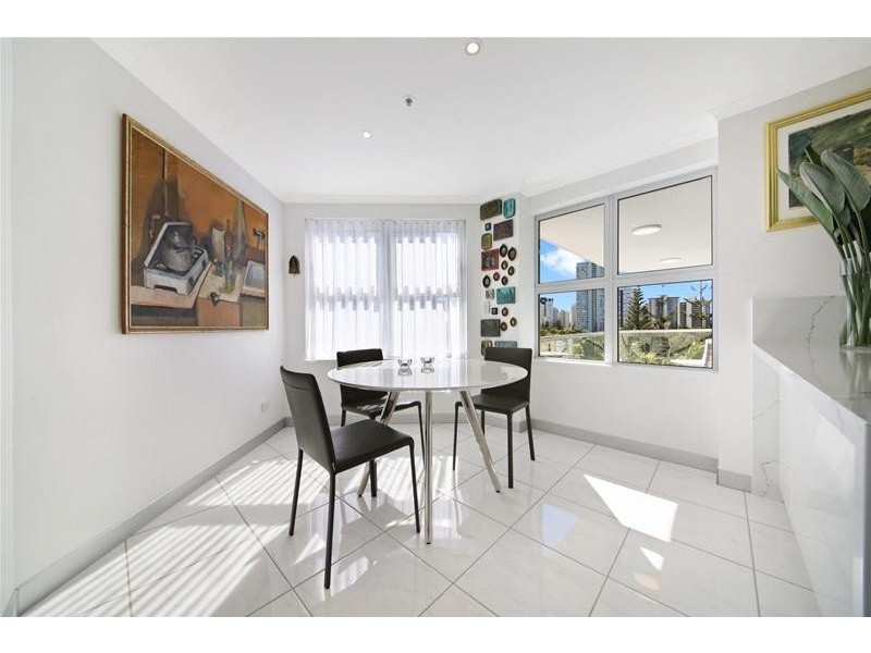 ‘GRAND MARINER’ 12 Commodore Drive, Paradise Waters QLD 4217