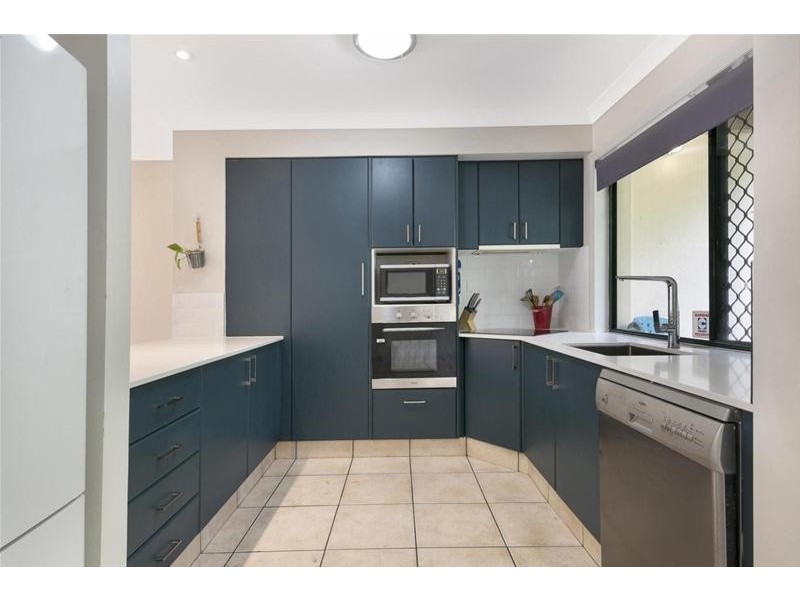 ‘Oasis Villas’ 100 Morala Avenue, Runaway Bay QLD 4216