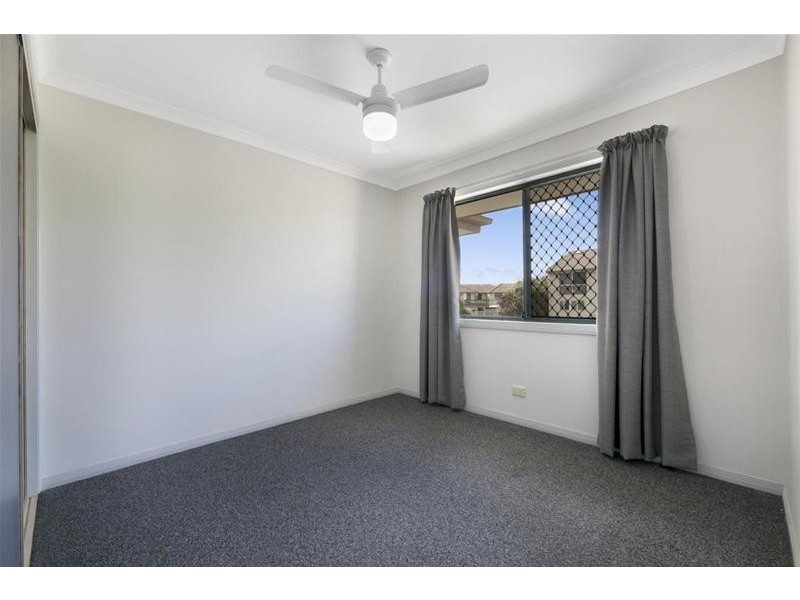 ‘Oasis Villas’ 100 Morala Avenue, Runaway Bay QLD 4216