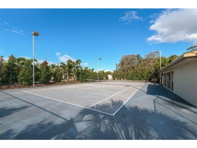 ‘Oasis Villas’ 100 Morala Avenue, Runaway Bay QLD 4216