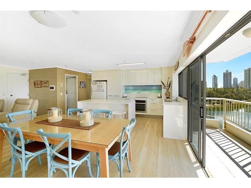 ‘NARROWNECK CT’ 204 Ferny  Avenue, Surfers Paradise QLD 4217