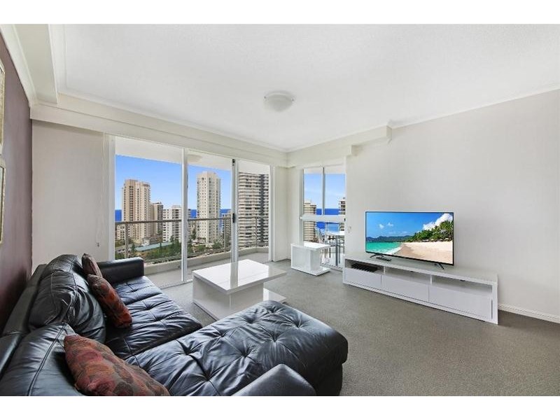 ‘The Crest’ 15-21 Breaker Street, Main Beach QLD 4217