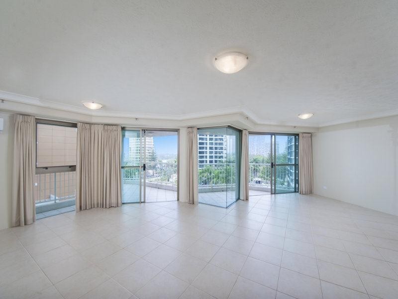 20 Cronin Avenue ‘MAIN BEACH TOWER’, Main Beach QLD 4217