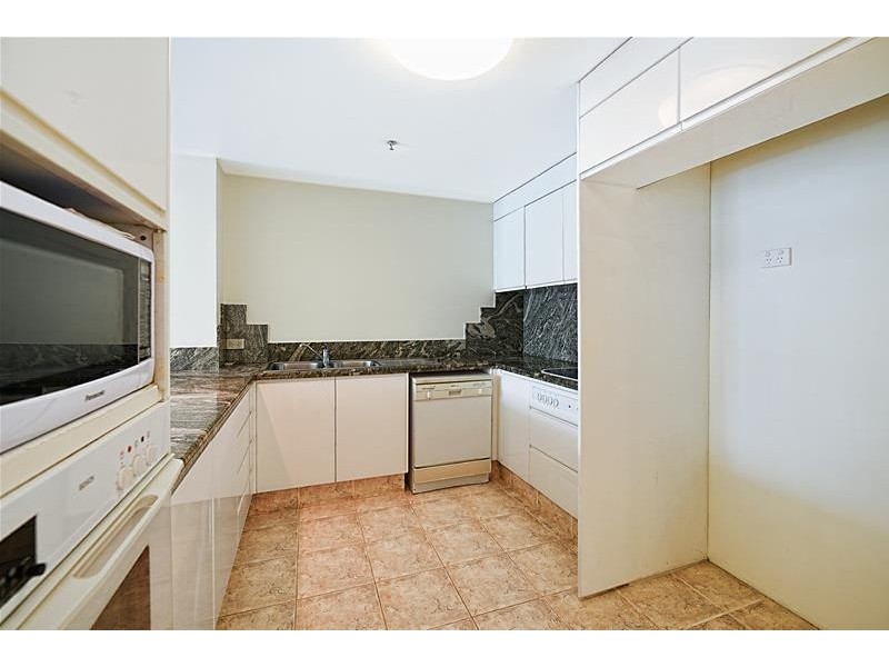 3 Tedder Avenue ‘MALIBU’, Main Beach QLD 4217