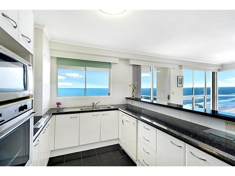 ‘XANADU EAST’ 59 Pacific Street, Main Beach QLD 4217