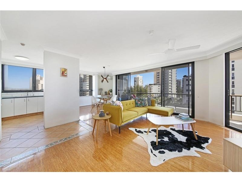 ‘CARRINGTON COURT’ 3 Main Beach Parade, Main Beach QLD 4217