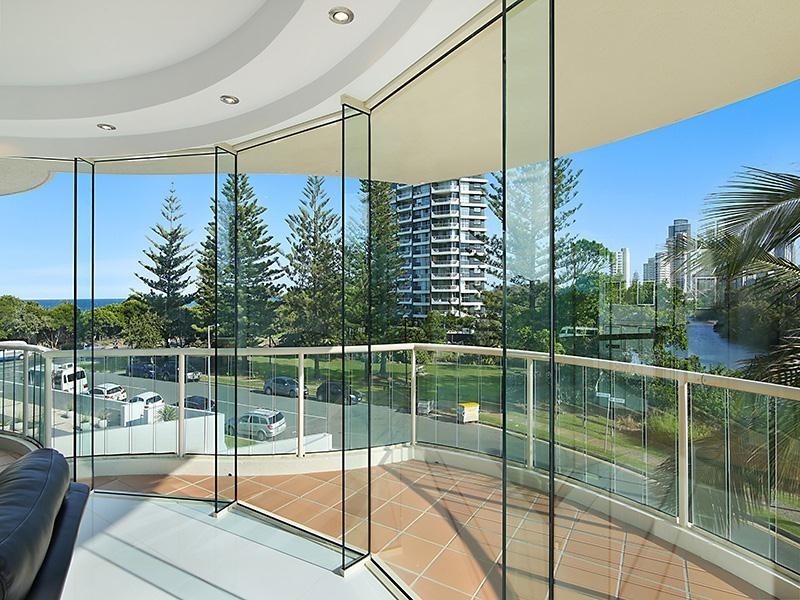 ‘Cable Beach’ 1 Cable  Street, Main Beach QLD 4217