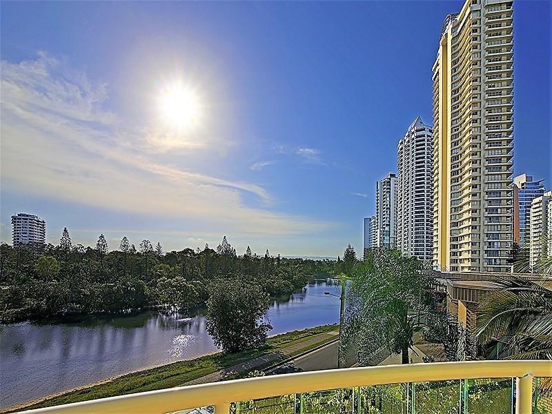 ‘Cable Beach’ 1 Cable  Street, Main Beach QLD 4217