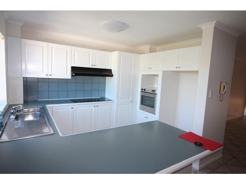 15/106 Bayview  Street, Runaway Bay QLD 4216