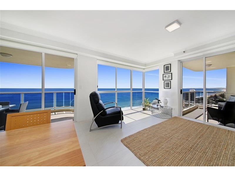 ‘XANADU EAST’ 59 Pacific  Street, Main Beach QLD 4217