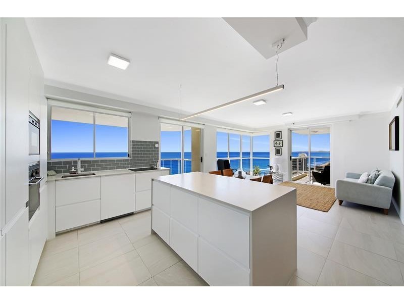 ‘XANADU EAST’ 59 Pacific  Street, Main Beach QLD 4217