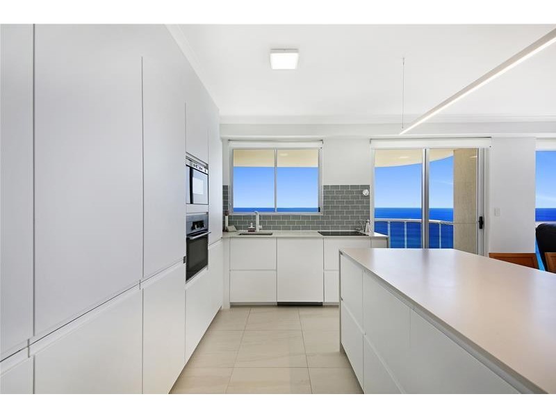 ‘XANADU EAST’ 59 Pacific  Street, Main Beach QLD 4217