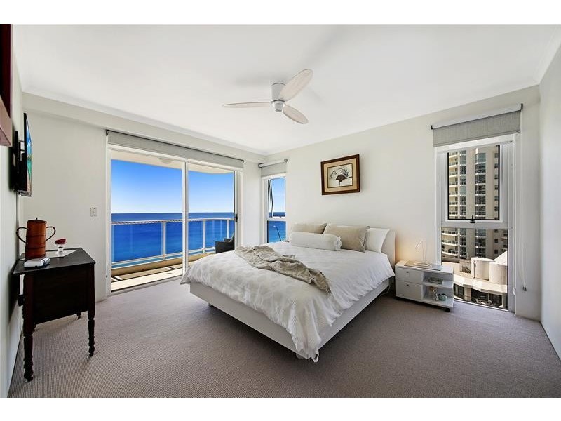 ‘XANADU EAST’ 59 Pacific  Street, Main Beach QLD 4217