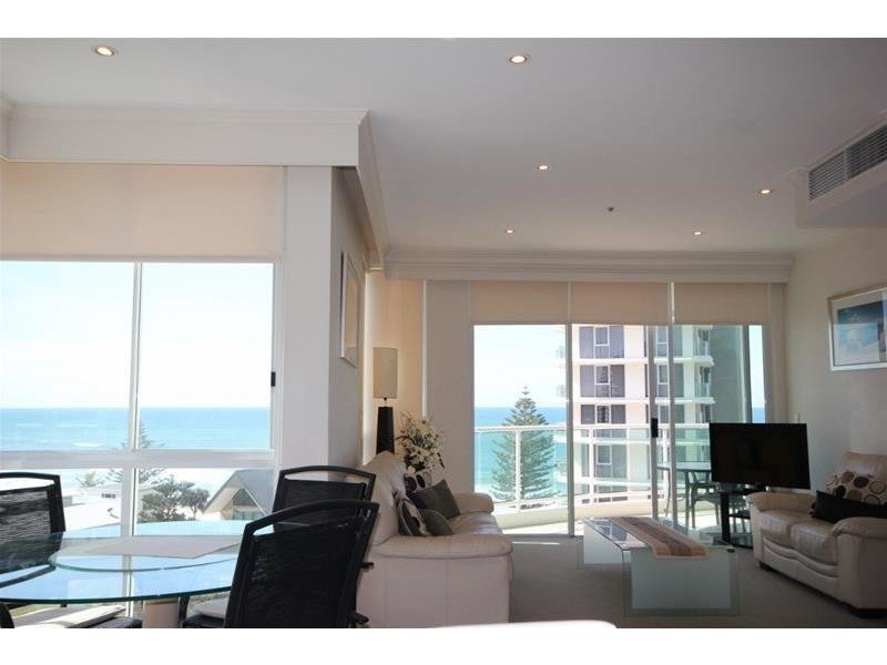 5 Woodroffe Avenue ‘Pacific Views’, Main Beach QLD 4217