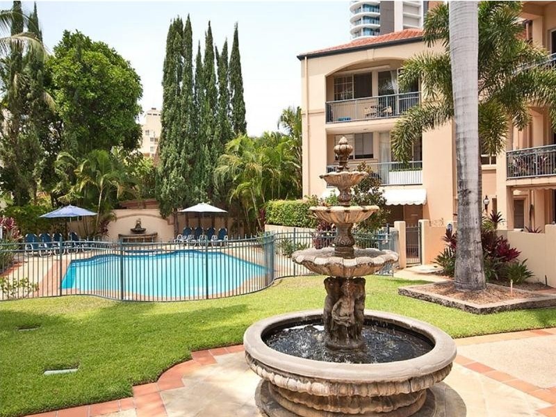 ‘Sainte Maxime’ 38 Woodroffe Avenue, Main Beach QLD 4217