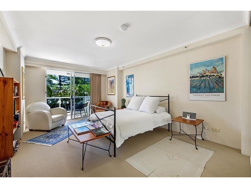 ‘OSCAR ON MAIN’ 1 Hughes Avenue, Main Beach QLD 4217