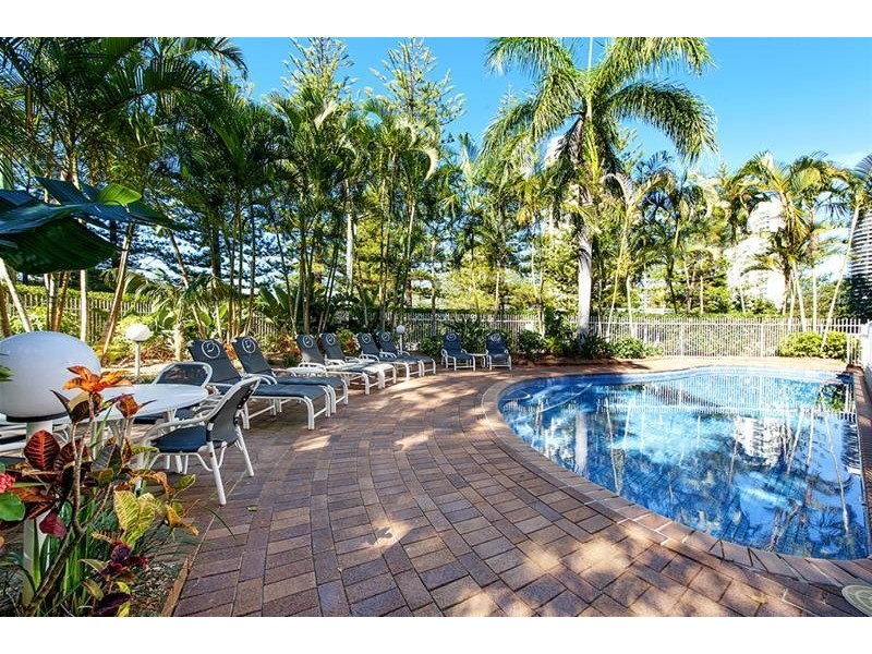 ‘OSCAR ON MAIN’ 1 Hughes Avenue, Main Beach QLD 4217