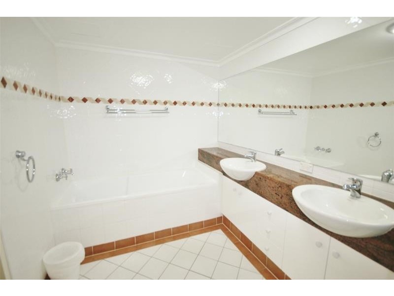 ‘Xanadu’ 59 Pacific Street, Main Beach QLD 4217