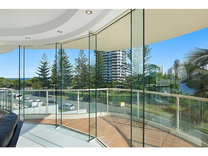 ‘Cable Beach’ 1 Cable  Street, Main Beach QLD 4217