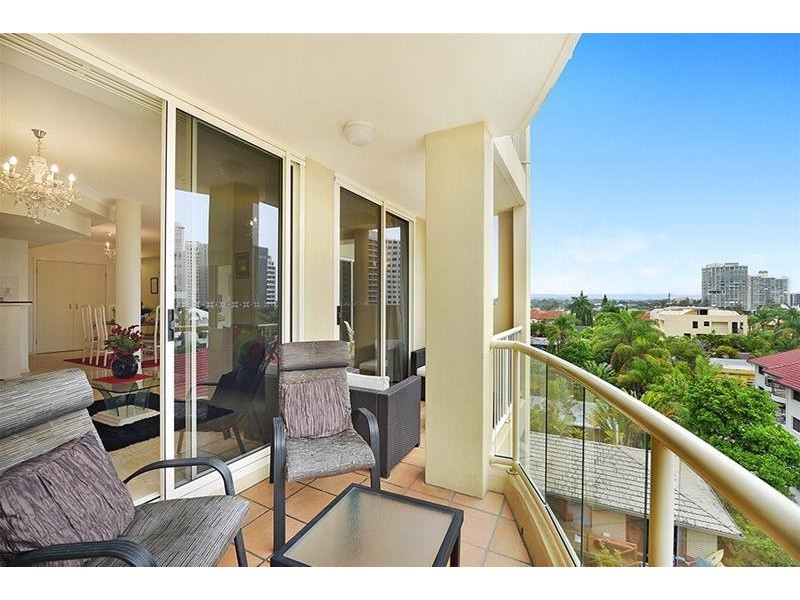 ‘SEYCHELLES’  5 Cronin Avenue, Main Beach QLD 4217