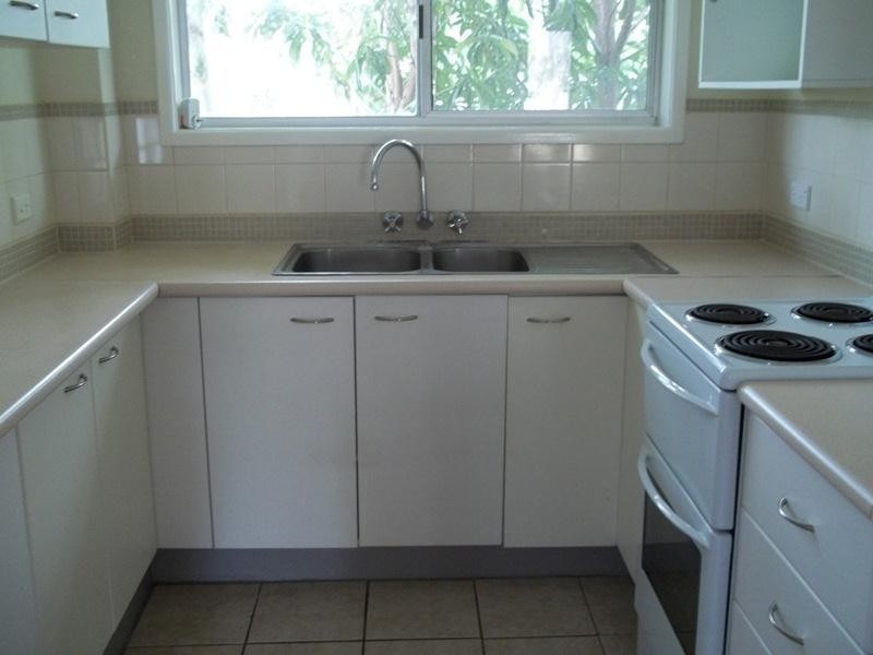 4/41 Burra Street, Surfers Paradise QLD 4217