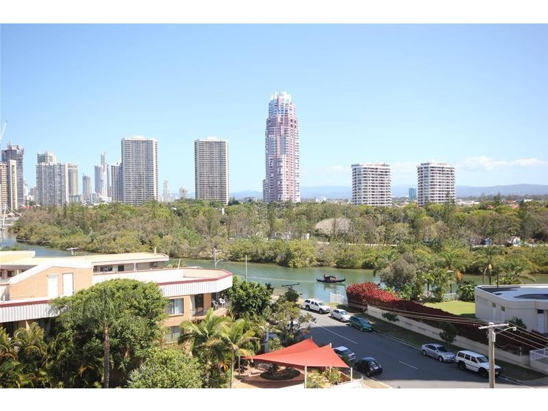 15 Pacific Street ‘ Monte Video’, Main Beach QLD 4217