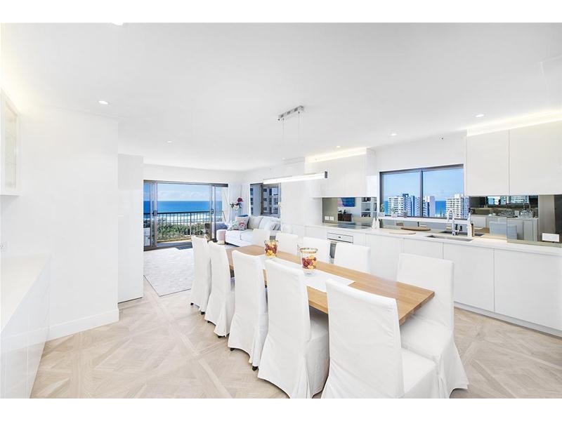 ‘ATLANTIS WEST’ 8 Admiralty Drive, Paradise Waters QLD 4217