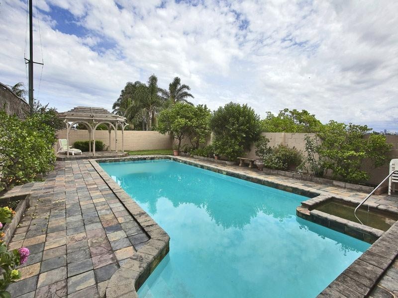 147 Dover Road, Dover Heights NSW 2030