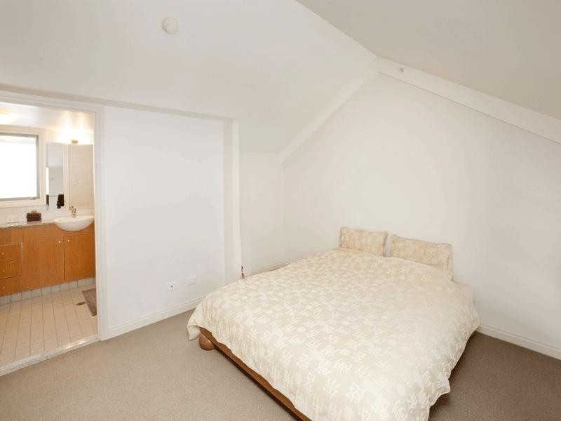 5.25/6 Cowper Wharf Road, Woolloomooloo NSW 2011