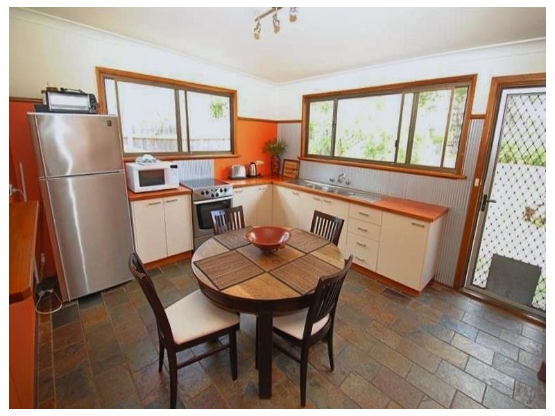 5 Roskell Road, Callala Beach NSW 2540