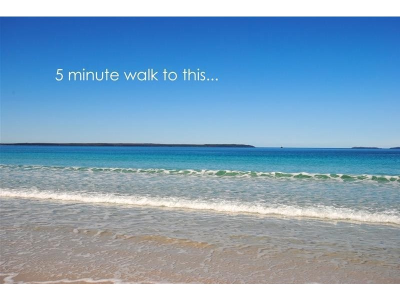 5 Roskell Road, Callala Beach NSW 2540