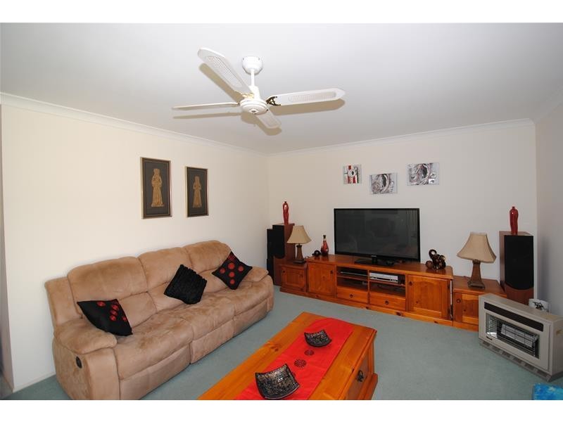 24 Stott Crescent, Callala Bay NSW 2540