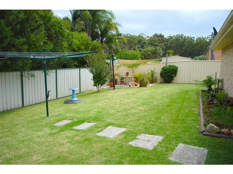 24 Stott Crescent, Callala Bay NSW 2540