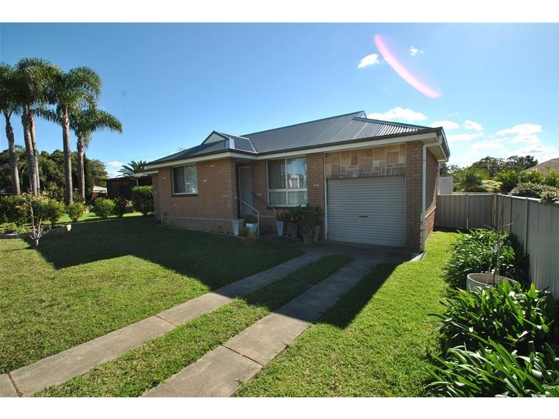 3 The Lake Circuit, Culburra Beach NSW 2540