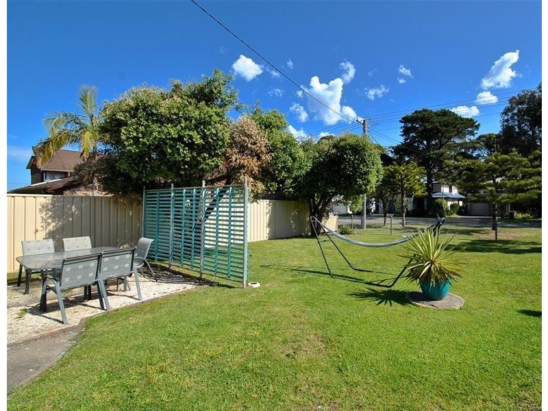 4 Mitchell Road, Callala Bay NSW 2540